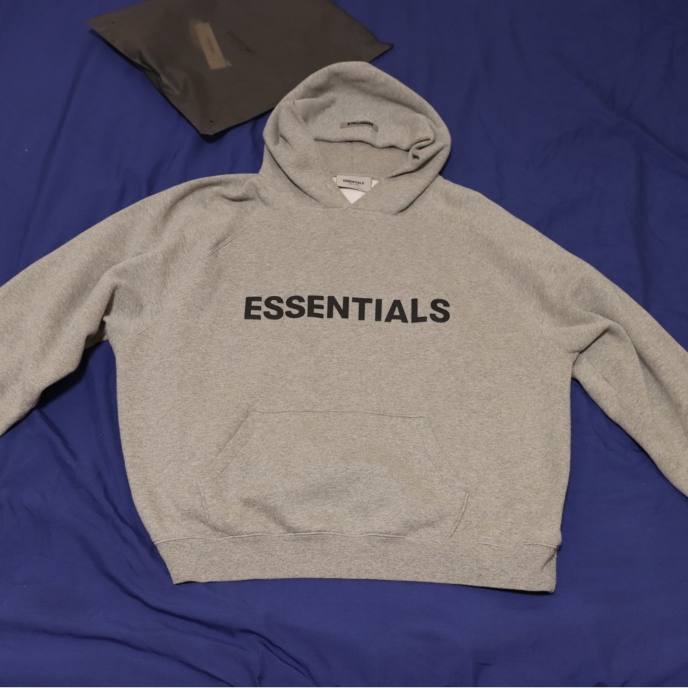 FEAR OF GOD ESSENTIALS HOODIE